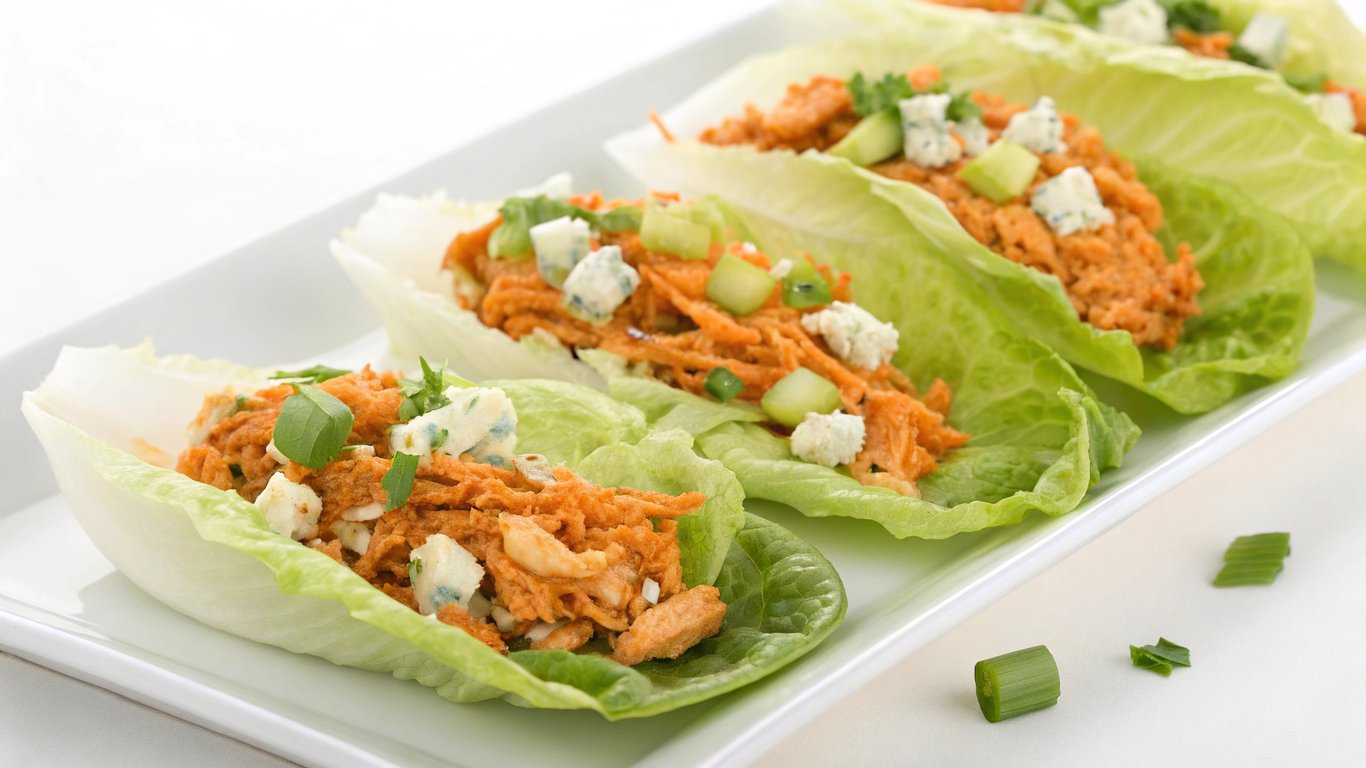 Buffalo Chicken Lettuce Boats